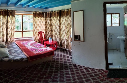 Laripora House | Royal Guest House