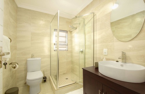 Thohoyandou Hotel | Royal Hills Lodge and Spa