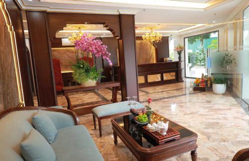 Gia Lam Hotel | Royal Hotel Trâu Quỳ