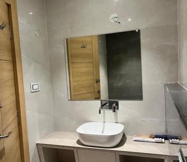 Jabalpur Hotel | Royal Orbit