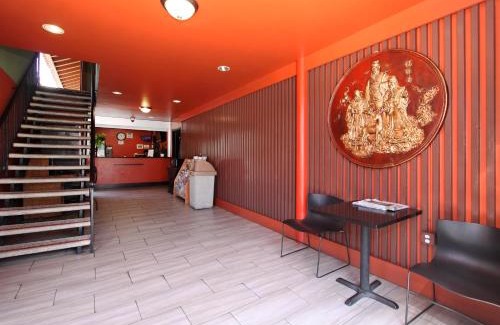 Chinatown Hotel | Royal Pagoda Motel Dodger Stadium