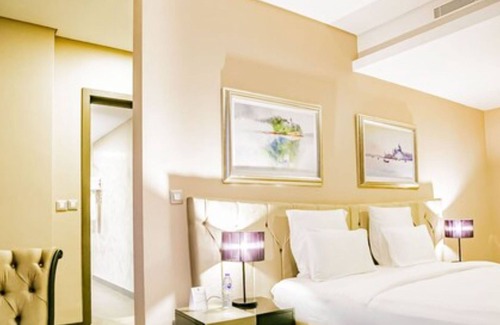 Lagos Hotel | Royal Residences by Design Union