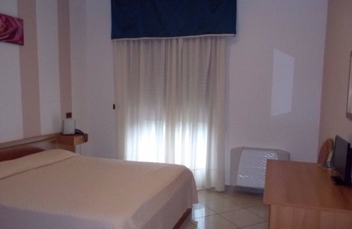 Ospedaletto D'Alpinolo Hotel | ROYAL ROOM WITH BALCONY - ROYAL HOTEL