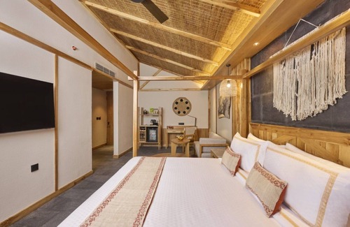 Sauraha Hotel | Royal Tulip Chitwan Nepal