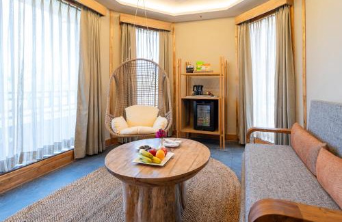 Sauraha Hotel | Royal Tulip Chitwan Nepal