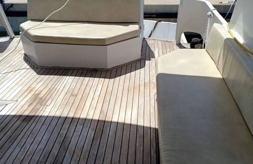 Ashkelon Boat Rental | RoyalSeaSuite Events & Birthdays