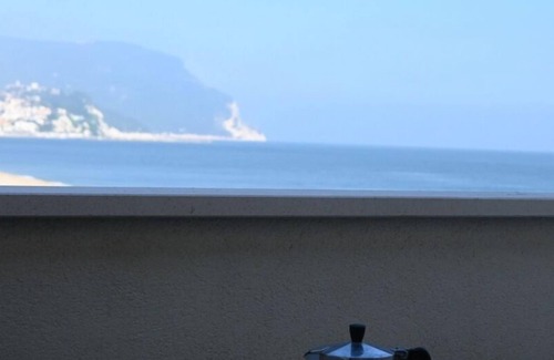 Marcelli Apartment | RS322 - Marcelli, seafront two-room apartment with beach included