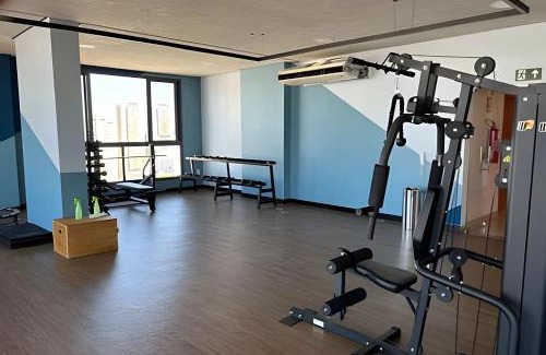 Goiania Apartment | RTM12 - Flat Cama SuperKing Cozinha Completa e Varanda