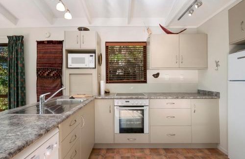 Omori House | Ruatotara - Pukawa Holiday Home