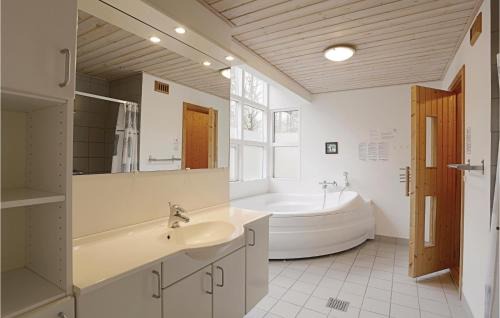 Hasle House | Rubinsøen Skovhuse