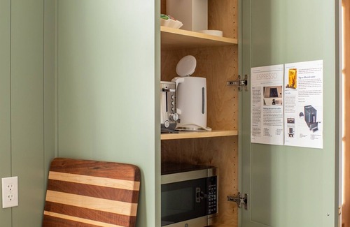 Medford Cottage | Ruby Belle Cottage retreat