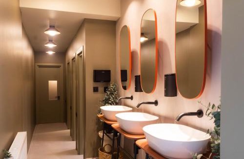 Kutaisi Hostel | Ruby Hostel - Lux Group Dorm Rooms