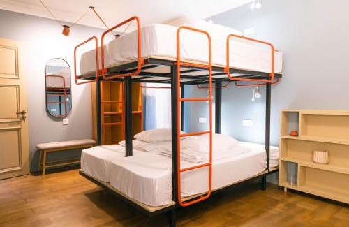 Kutaisi Hostel | Ruby Hostel - Lux Group Dorm Rooms