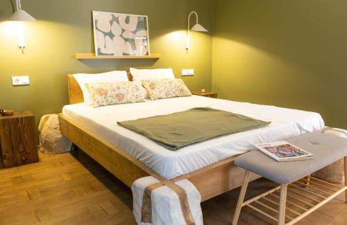 Kutaisi Hostel | Ruby Hostel - Lux Group Dorm Rooms