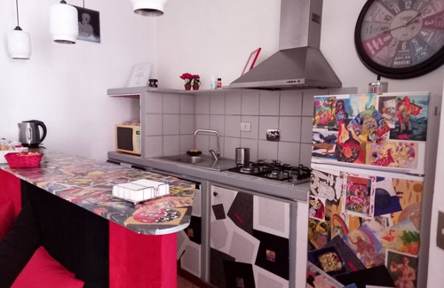 Ostiense House | RUBY RED