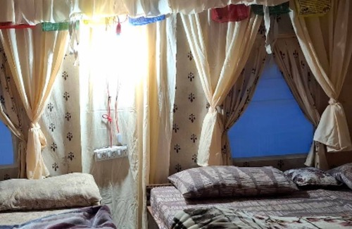 Dugalbitta Hotel | Rudraksh Valley Camp
