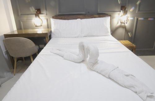 Loon Resort | Rue DeuxVilles Villa