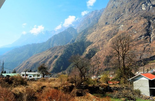 Lachung Hotel | Rufina Lachung de'CROWN