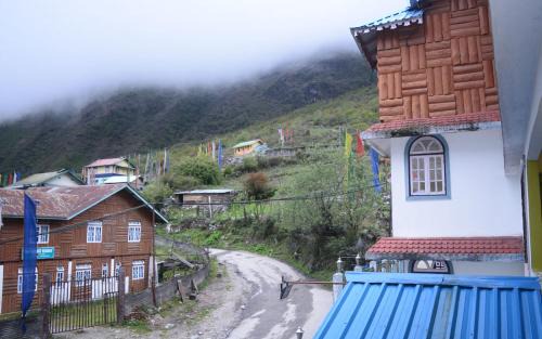 Mangan Hotel | Rufina Royal Lachung