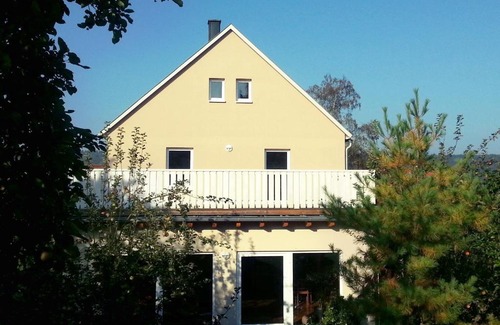 Meiningen Apartment | Ruhig, modern & Nähe Altstadt!