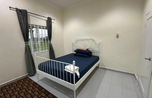 Klang District House | Rumah Menara Malay Homestay