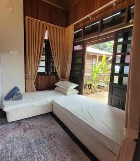 Kampung Ru Muda Ski Chalet | Rumah Seraya@Zaki’s Residence, Marang, Terengganu