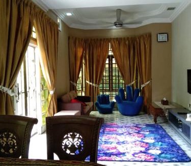 Rambai House | Rumah Tamu DQ