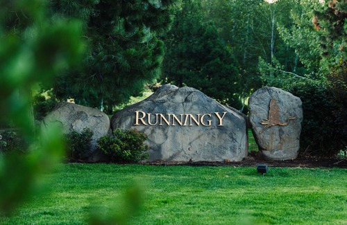 Klamath Falls Cabin | Running Y Resort