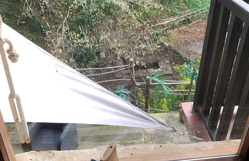 Zeberio Cottage | Rural apartment, special for families and pets, river and mountain views.