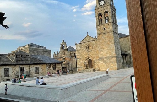 Puebla de Sanabria Cottage | Rural house in the heart of the town of Puebla de Sanabria