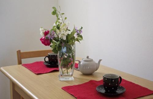 Casalfiumanese Apartment | Rural Retreat in Sassoleone