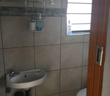 Kempton Park House | Ruros Guest House