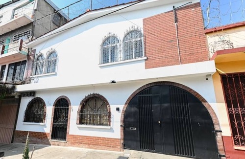 Zona 11 Apartment | RusNovena Apartment #2- Zone 11