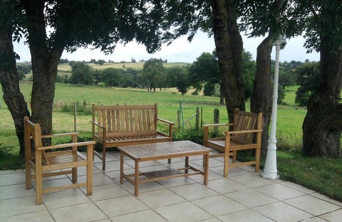 Chirat-l'Eglise Cottage | Rustic and contemporary cottage with private pool, wifi, pets allowed