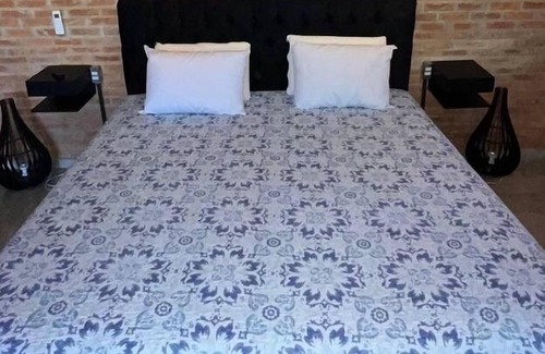 Centro House | rustic and nice