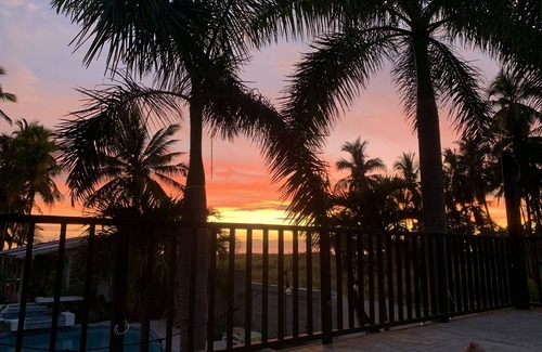 Barranca House | Rustic Beach House in El Roble Puntarenas Costa Rica on the Beach