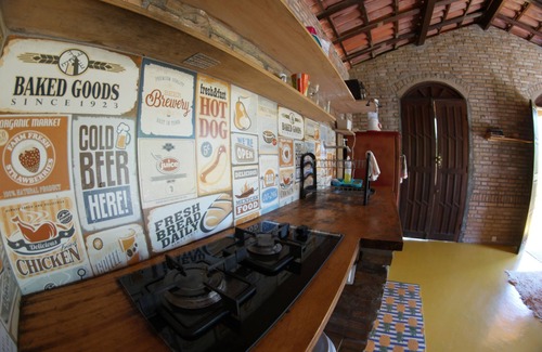 Parafuso House | Rustic chale situated on the Ipitanga riverbank in nature