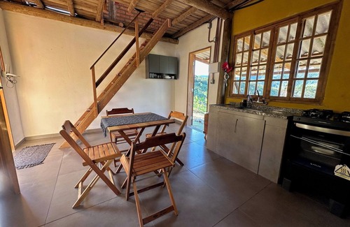 Baependi Cottage | Rustic Chalet in Serra da Mantiqueira, spectacular view, total privacy
