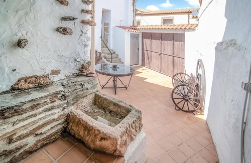 Saucelle House | Rustic cottage in a quiet location.