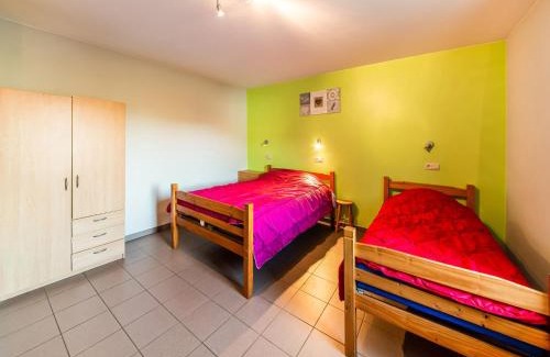 Ambly House | Rustic Estate with Sauna