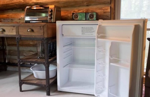 Bobcaygeon Cabin | Rustic Glamping Cabin in the Forest