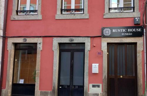 Fundao House | Rustic House Fundão