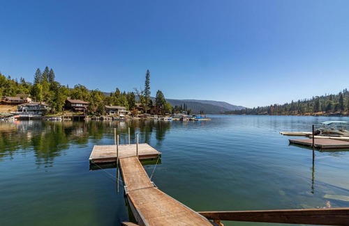 Bass Lake House | Rustic Lakefront Cabin