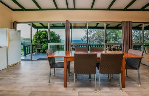 Seventeen Seventy House | Rustic Nature Escape - Family and Pet-Friendly Stay with Scenic Views and Peaceful Digital Detox