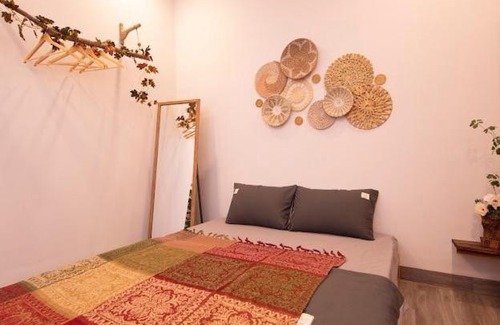 Hoan Kiem Apartment | RUSTIC3- Romantic- Near Opera House
