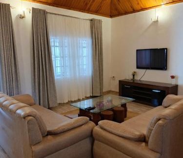 Naivasha House | RUWAMU Guesthouse