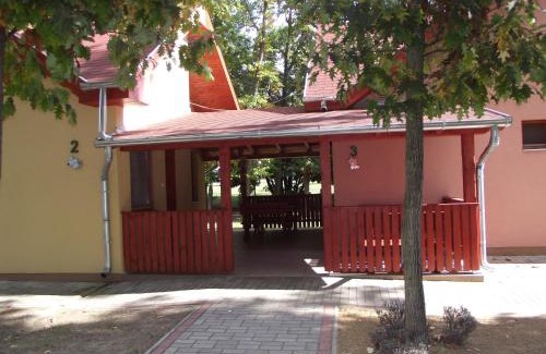 Nyirbator Apartment | Sárkány Apartman, Sárkány Wellness és Gyógyfürdő