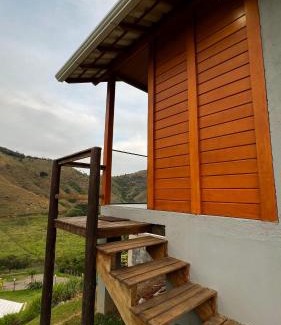 Santana Do Paraiso Ski Chalet | Sítio Chalé dos Ipês