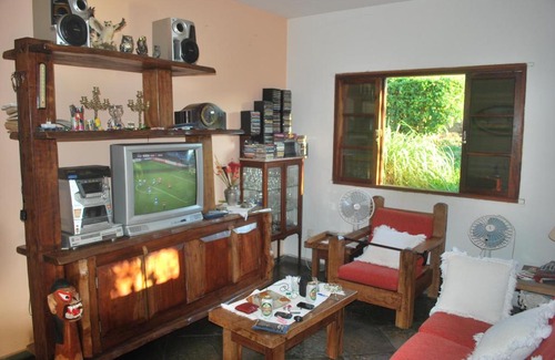 Porangaba House | Sítio com Lago,Piscina,Nascente,Churrasq,Forno,Gramado,Árvores,Pássaros.