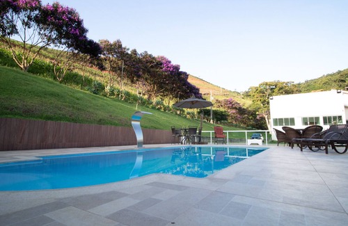 Alto Jequitiba House | Sítio da vó Lena - 5km Caparaó National Park. MG